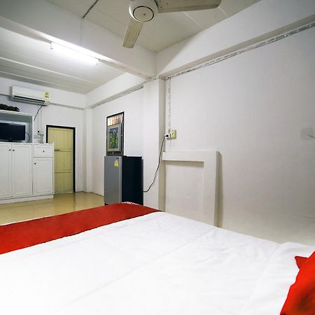 Oyo 560 Chang Hostel Suvarnabhumi Μπανγκόκ Εξωτερικό φωτογραφία